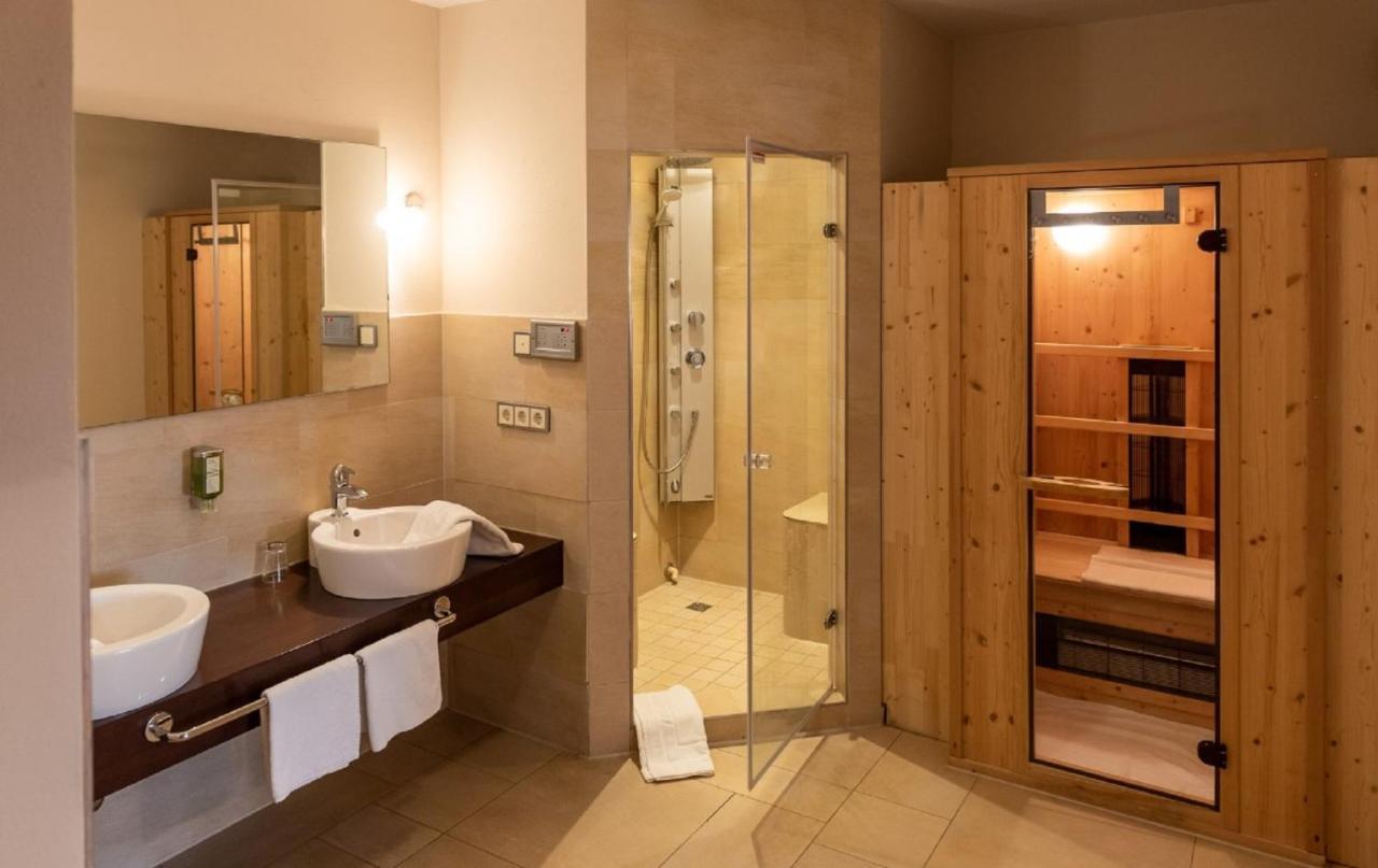 Thula Wellnesshotel Bayerischer Wald Lalling Extérieur photo