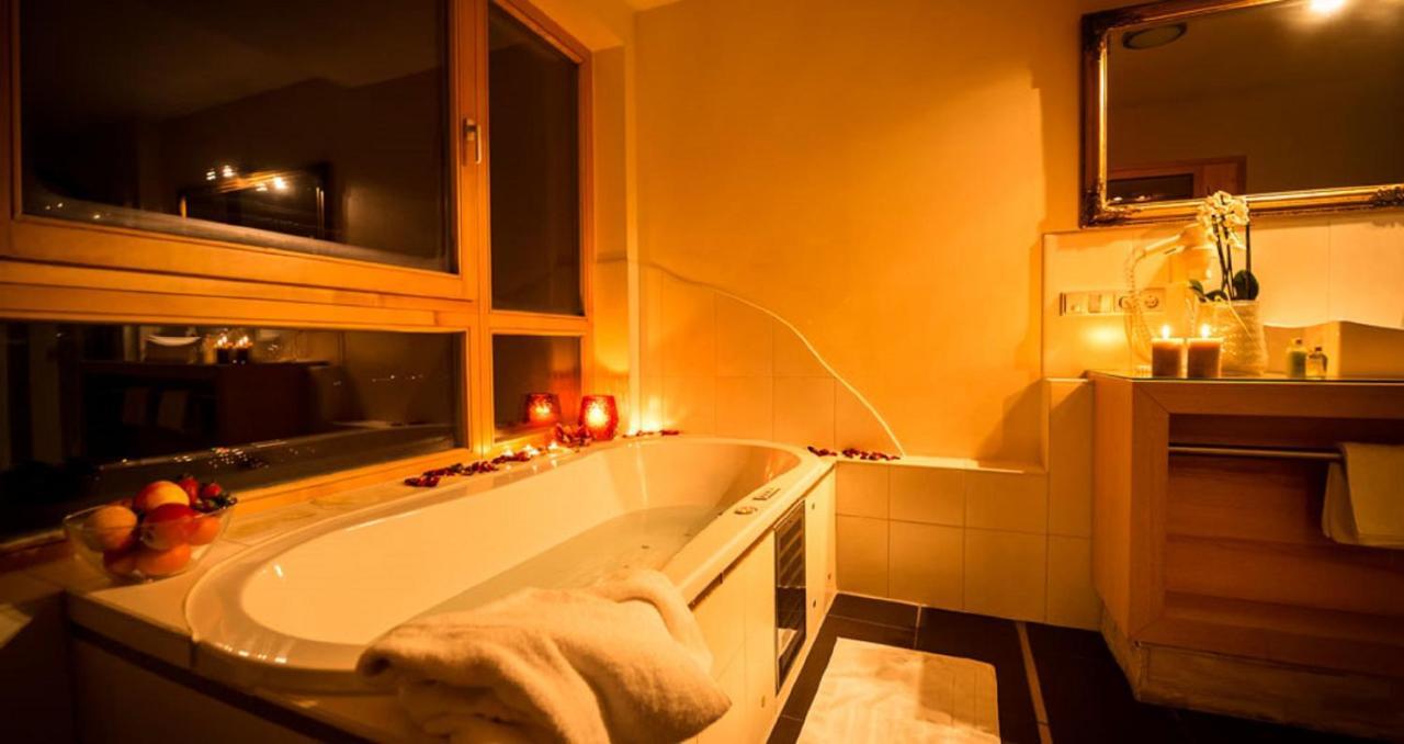Thula Wellnesshotel Bayerischer Wald Lalling Extérieur photo